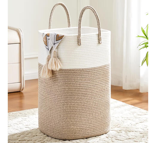 Light-weight laundry basket for clean rooms